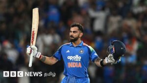 சச்சினின் 2 சாதனைகளை தகர்த்த கோலி: 296 ரன் இலக்கை 50 பந்துகளை மீதம் வைத்து எட்டிய இந்தியா