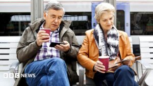 State pension likely to top £13,000 a year as UK wage growth slows to 3.9%