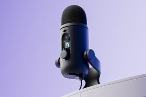 Logitech’s new Blue Yeti 2 mic adjusts itself to where you are