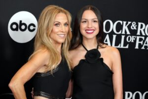Watch Olivia Rodrigo Sing ‘Strong Enough’ for Sheryl Crow in Nashville