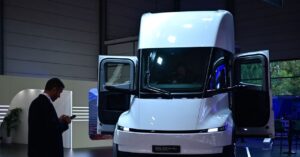 Nearly a Decade Later, the Electric Tesla Semi Is Here