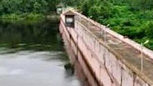 Water level in Mullaperiyar dam stands at 117.45 feet