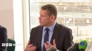 'It's up to the people to decide their future'