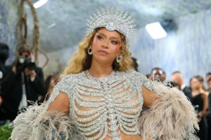 Beyoncé Is Selling a Wooden Box to Get Your Beekeeper Dreams Off the Ground For $948