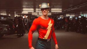 Big Bang Theory Spinoff Features Surprise Live-Action Cameos from The Flash and Mr. Freeze
