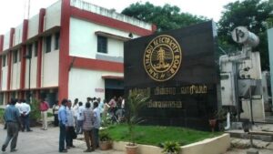 கரண்ட் கட் போதாதுன்னு.. 1 யூனிட் மின்சாரத்துக்கு ரூ.30க்கு வாங்கும் நிலை? தமிழகத்தில் என்ன நடக்குது?