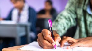 AIADMK, DMK governments in T.N. did not give adequate publicity to SC/ST scholarship schemes: CAG report