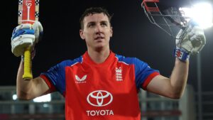 Brook, Buttler go berserk again as England thrash Sri Lanka in first T20