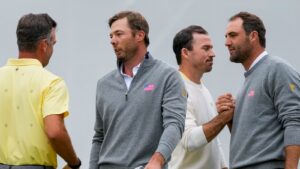 Internationals stun USA with session sweep to build shock Presidents Cup lead