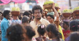 Mandaadi: "'பார்க்குறதுக்கு எம்.ஆர். ராதா மாதிரியே இருக்கீங்க'னு சொல்லும்போது…" – ரவீந்திரா விஜய்