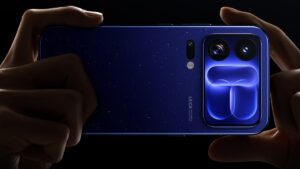 ஸ்மார்ட்போனுனா இப்படி இருக்கனும்.. 200MP கேமரா.. 8500mAh பேட்டரி.. 100W சார்ஜிங்.. OLED டிஸ்பிளே.. எந்த மாடல்?