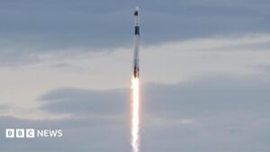 SpaceX launches crew to ISS