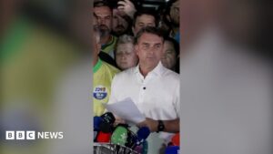Flávio Bolsonaro calls for elections to be annulled