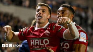 Leicester hold off Newcastle for first Prem win