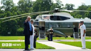 Trump wants a new Camp David retreat at his posh Florida golf club
