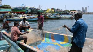 Kasimedu fishers to go on indefinite strike, ask govt. to retrieve captive boats in Andhra Pradesh