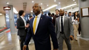 Why Not Film In South Carolina? Sen. Tim Scott Pushes Federal Incentive to Boost Hollywood In His State