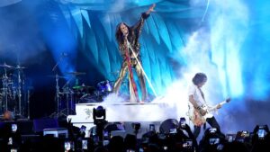 Aerosmith brings Friends Gun N’ Roses, Black Crowes to Hollywood Bowl as Steven Tyler Returns to the Stage