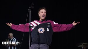 Sam Fender pre-sale moved after 'bot attack'
