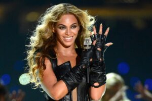 Beyoncé’s Super Bowl Halftime Revolutionized How to Deliver a Knockout Performance