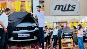 தீபாவளி சர்ப்ரைஸ் : ஊழியர்களுக்கு கியா காரை பரிசாக வழங்கிய முதலாளி..!!