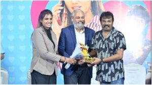 சிவனே கைலாயத்துல இருந்து இறங்கி வராரு.. இன்ஸ்டா பிரபலம் ஆர்னிகா இயக்கத்தில் 'லவ் 3.ஓ'
