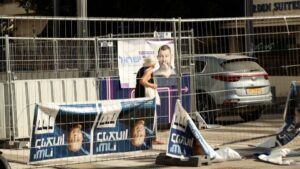 Israeli voters: hope and despair as election ballots are counted