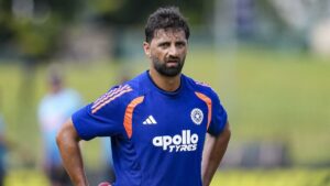 IND vs NZ: காஷ்மீர் பவுலர் ஆகிப் நபிக்கு ஜாக்பாட்.. 5 ஒருநாள் போட்டிகளுக்கான அணியிலும் சேர்ப்பு