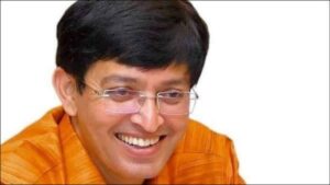 ஐஏஎஸ் ராதாகிருஷ்ணன் பெயரில் மீண்டும் பாய்ந்த வலை.. வாட்ஸ்அப்பில் போட்டோவுடன் மெசேஜ்.. நடந்தது என்ன?