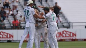 AUS vs SA: தென்னாப்பிரிக்கா வரலாற்று சாதனை.. 3வது டெஸ்ட்டில் ஆஸ்திரேலியாவை வீழ்த்தி தொடரை வென்றது