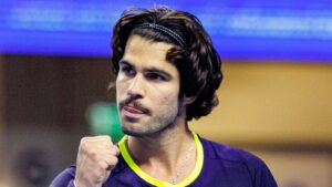 Vienna Open: Carlos Alcaraz survives tiebreak scare against Nikoloz Basilashvili as Daniil Medvedev beats Cameron Norrie