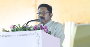“மின் மயானத்திற்கு வருபவர்கள் ஜெனரேட்டரையும் உடன் கொண்டு வரணுமா?" – டிடிவி தினகரன்