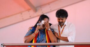 விஜய்: பேச்சின் இடையே கண்கலங்கிய சத்தியபாமா; ஆறுதல் சொல்லி தேற்றிய முதல்வர் |தேர்தல் பிரசார க்ளிக்ஸ்